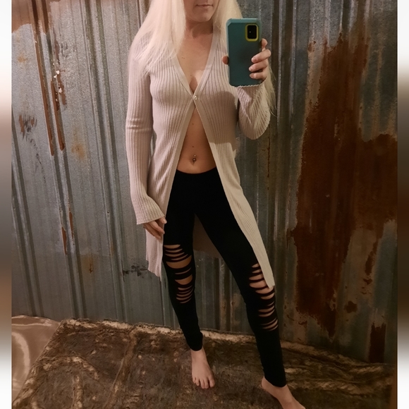 Trench Coat Length Cable Knit Xhilaration Cardigan - Picture 7 of 12